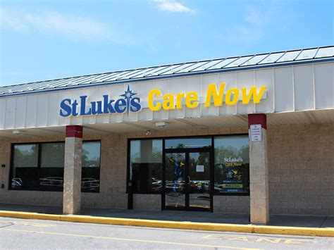 st luke's care now clinton.